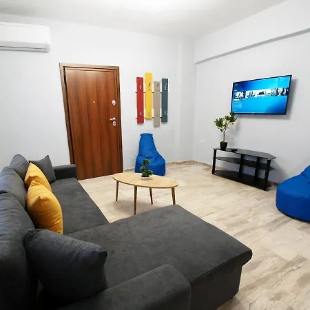 Διαμέρισμα Indigo Apartment, *