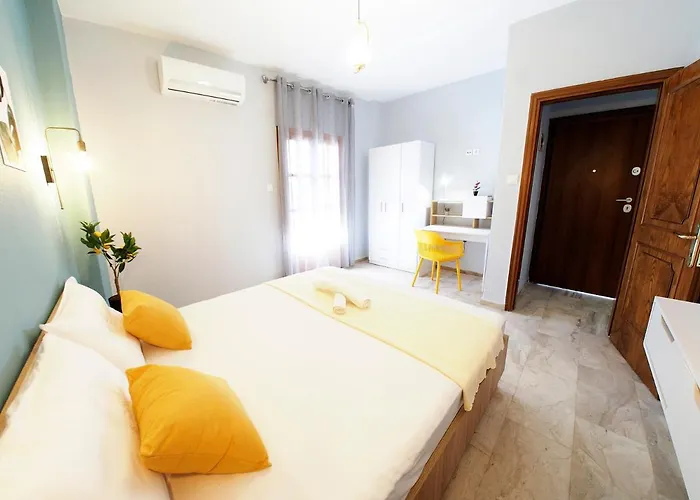 Appartement Indigo Apartment, *